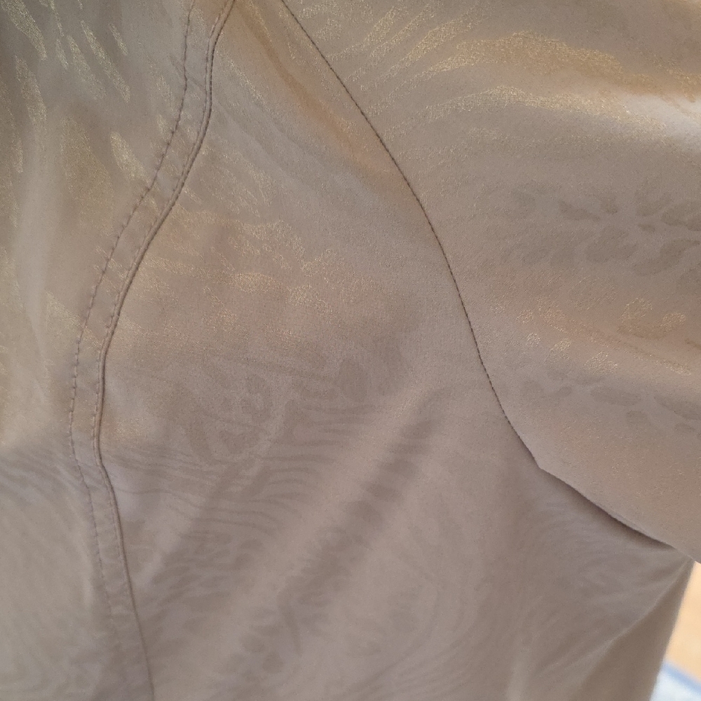 Chico's Beige Shimmer Animal Print Light Weight Jacket Plus Size - Picture 7 of 9